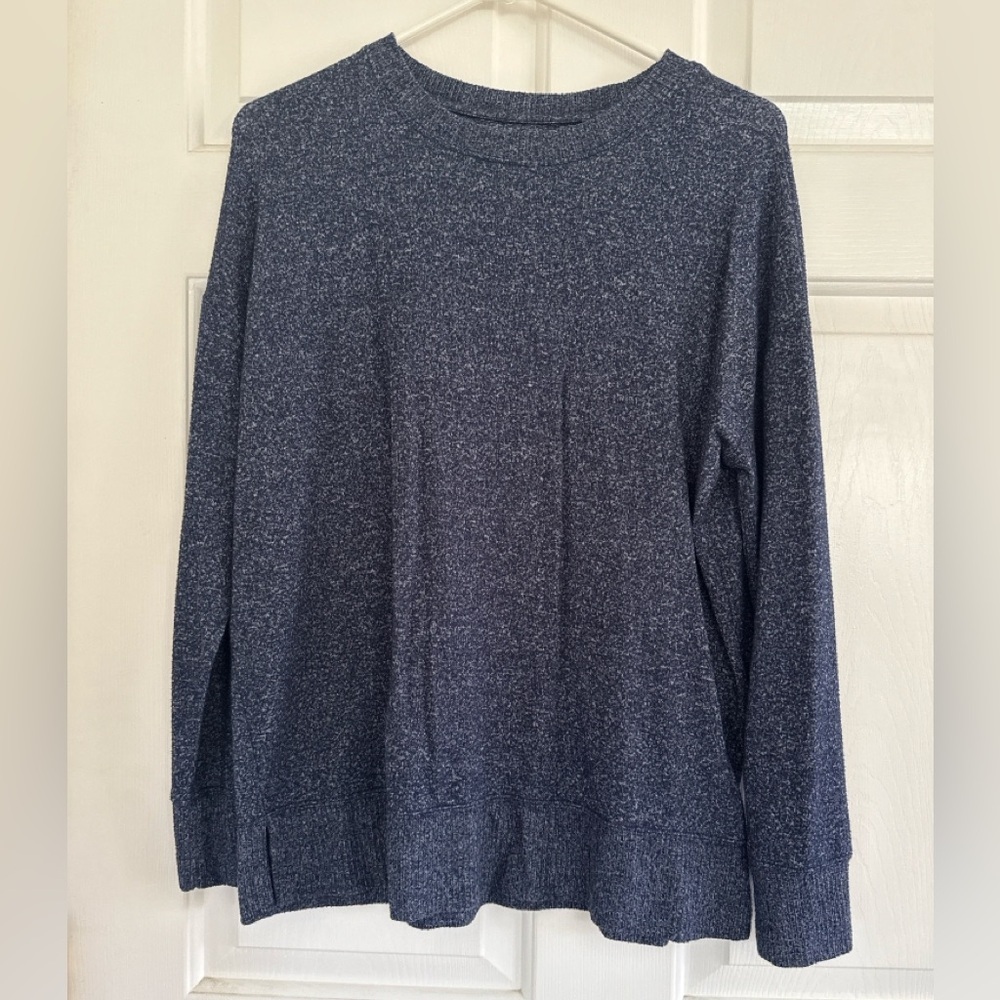 Time and Tru Navy Heathered Cozy Knit Sweater Size S